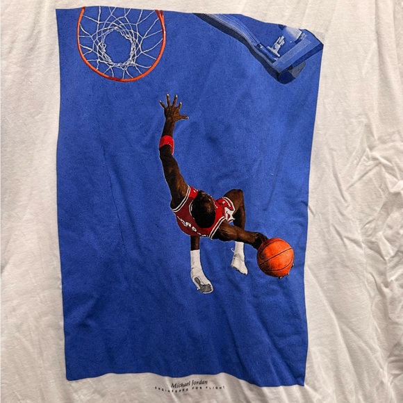XL Michael Jordan Tshirt - Picture 2 of 4
